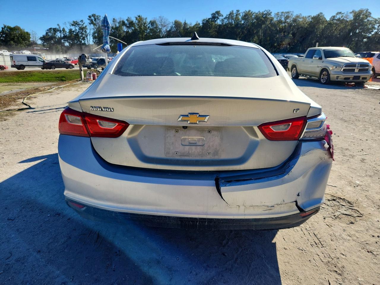 2020 Chevrolet Malibu Ls - Image 6