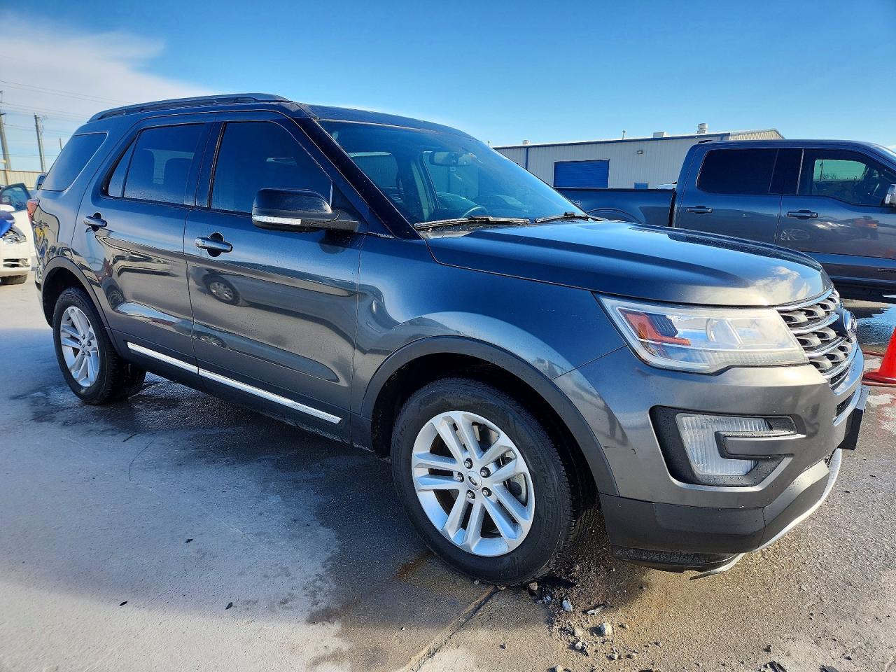 2017 Ford Explorer Xlt - Фото 4