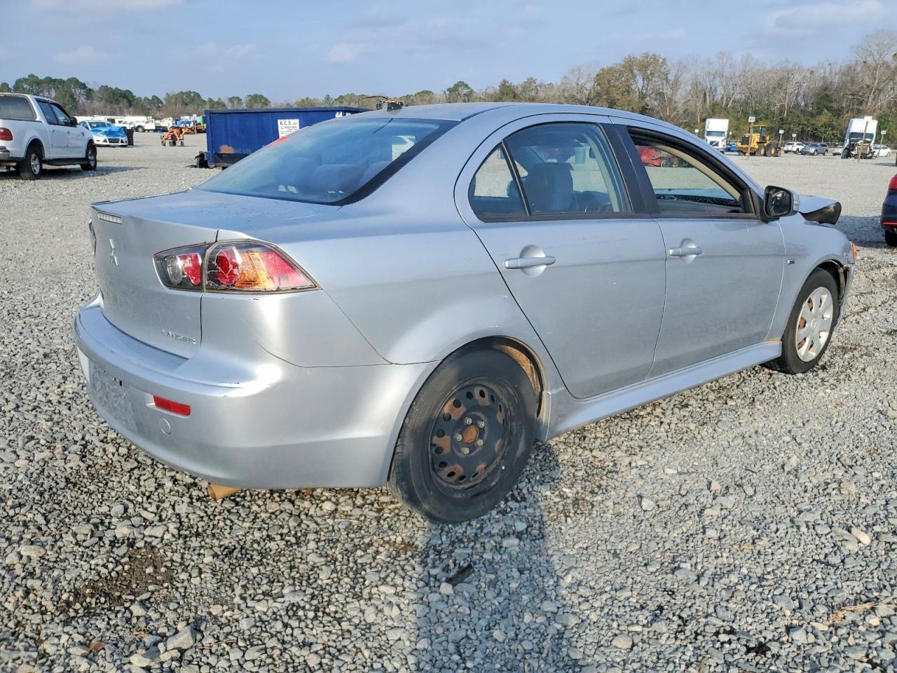 2015 Mitsubishi Lancer Es - Фото 3