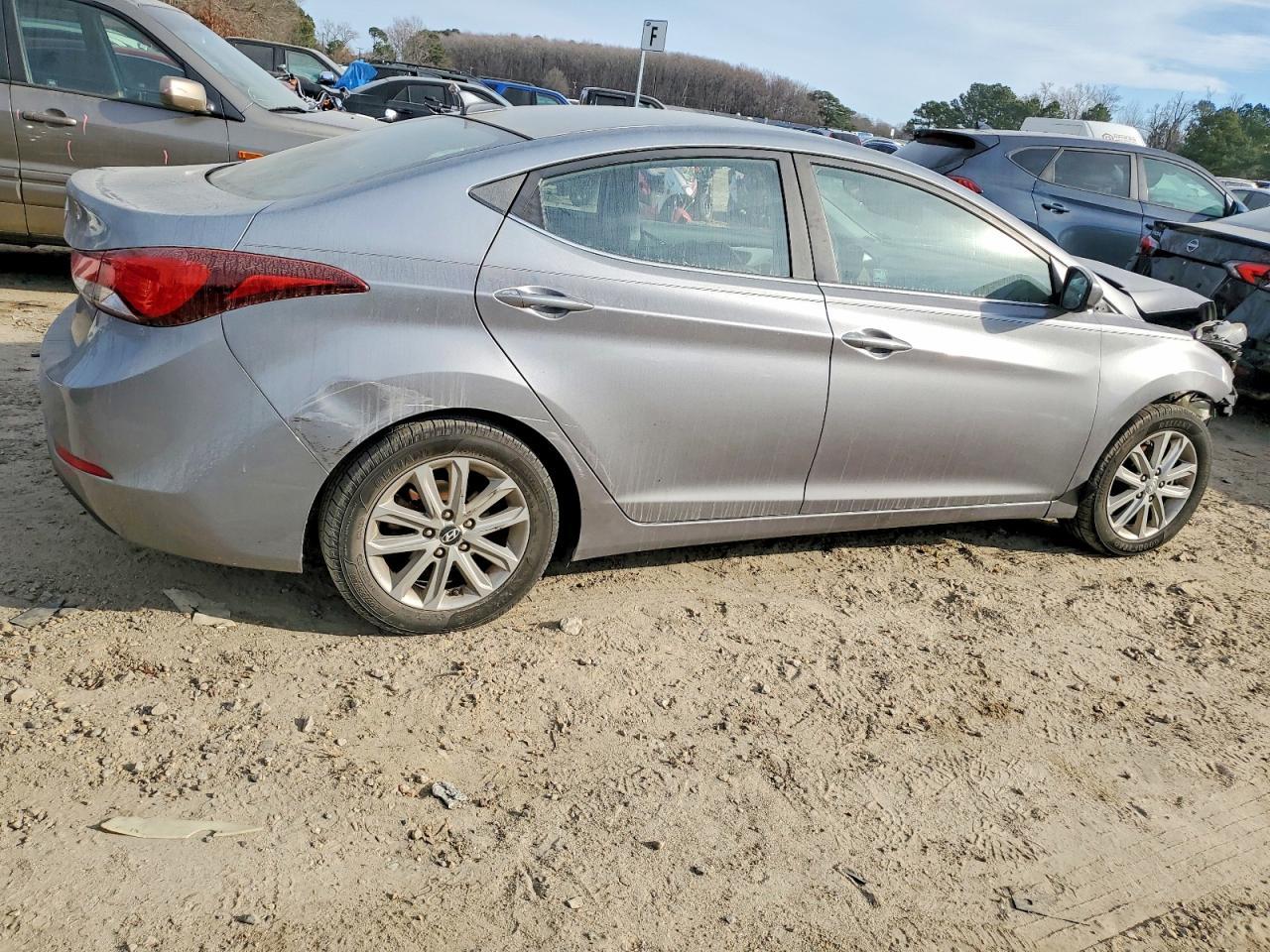 2015 Hyundai Elantra Se - Фото 3