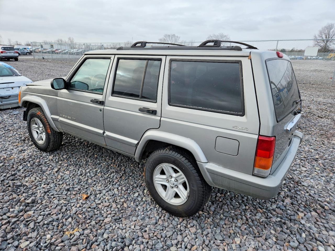 2000 Jeep Cherokee Limited - Фото 2