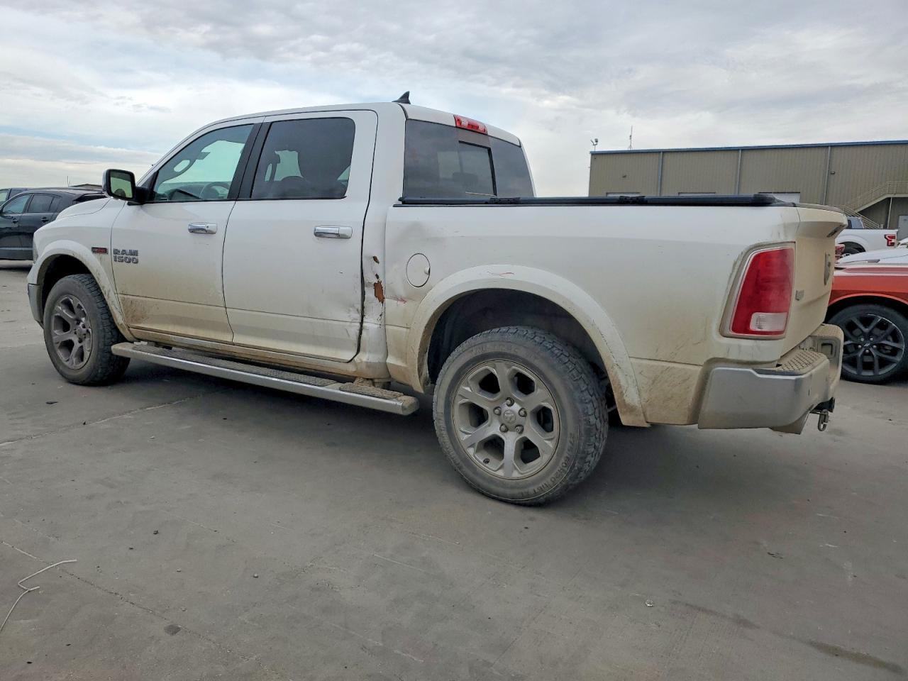 2018 Ram 1500 Laramie - Фото 2