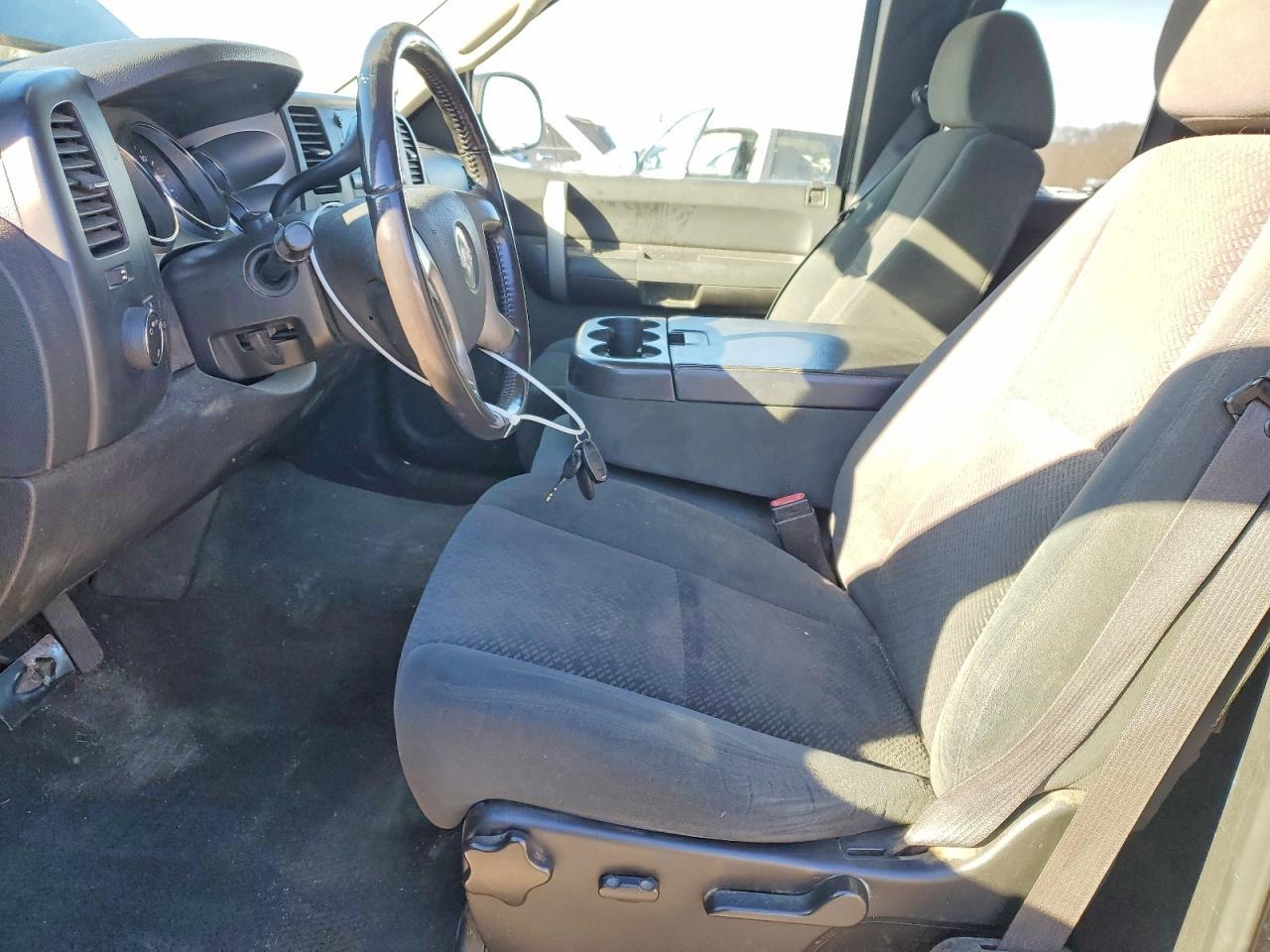 2008 GMC Sierra K1500 - Фото 7