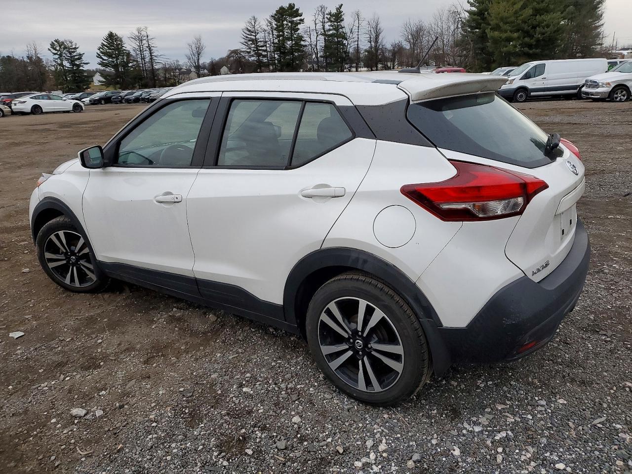 2019 Niss Kicks S - Image 2