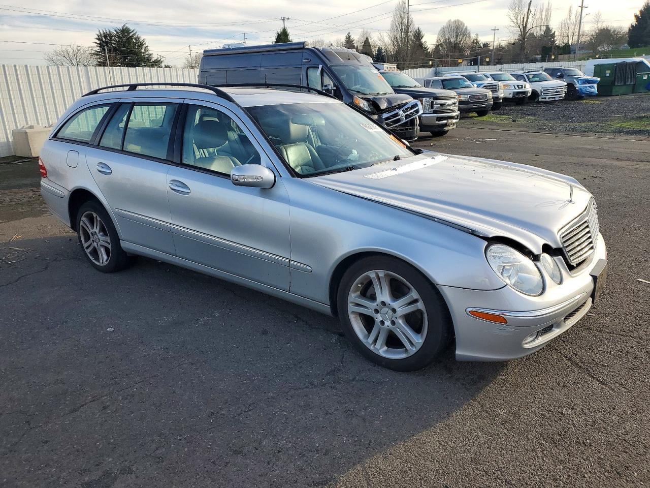 2006 Mercedes-Benz E 350 4Matic Wagon - Image 4