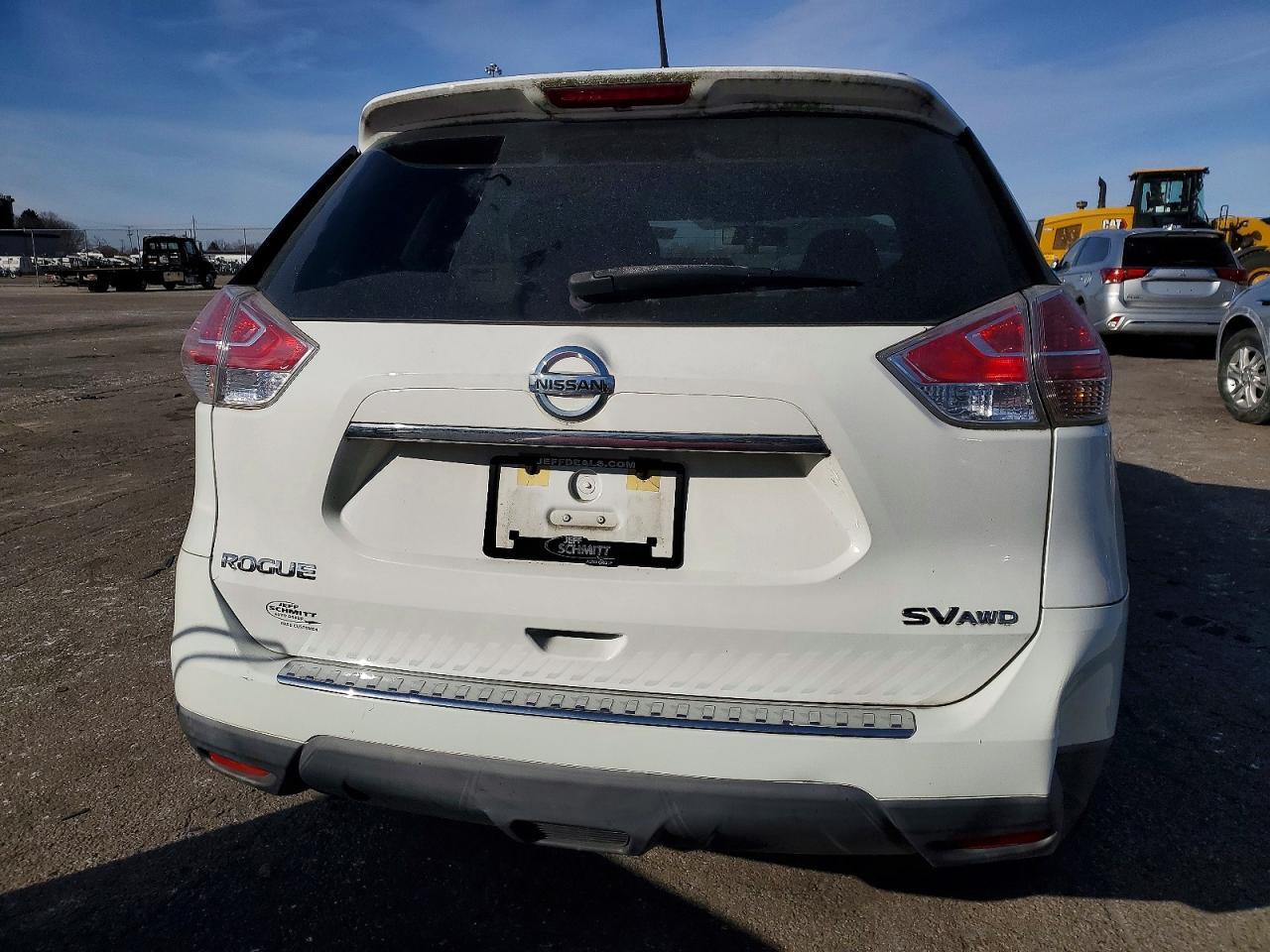 2016 Nissan Rogue S - Image 6