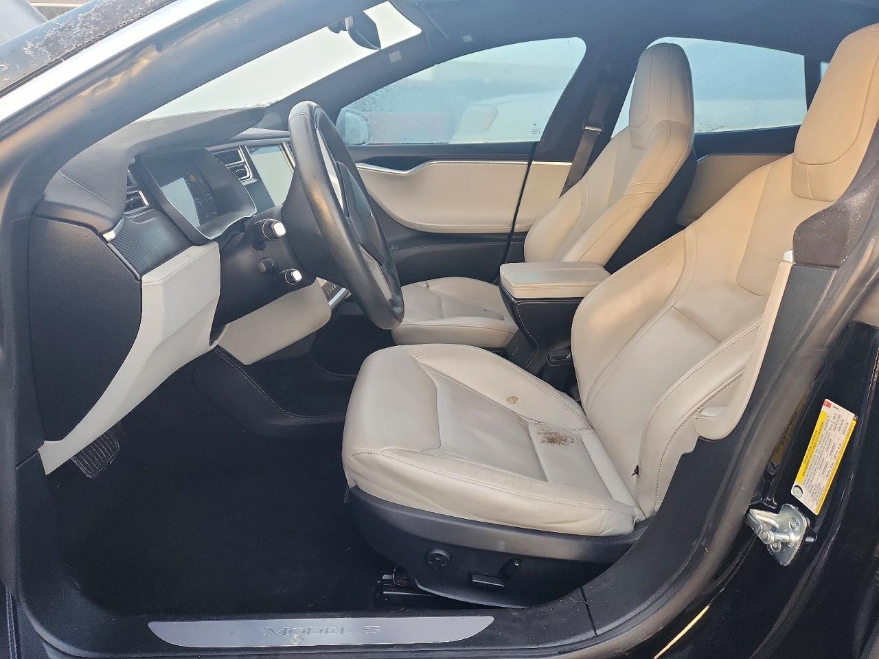 2015 Tesla Model S - Фото 7