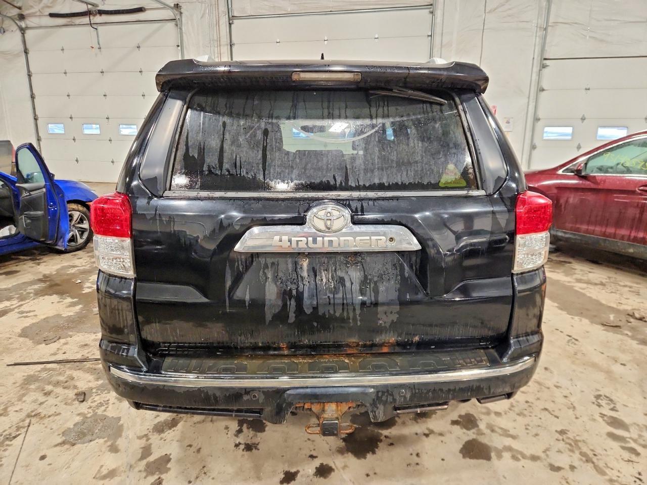 2011 Toyota 4Runner Sr5 - Фото 6