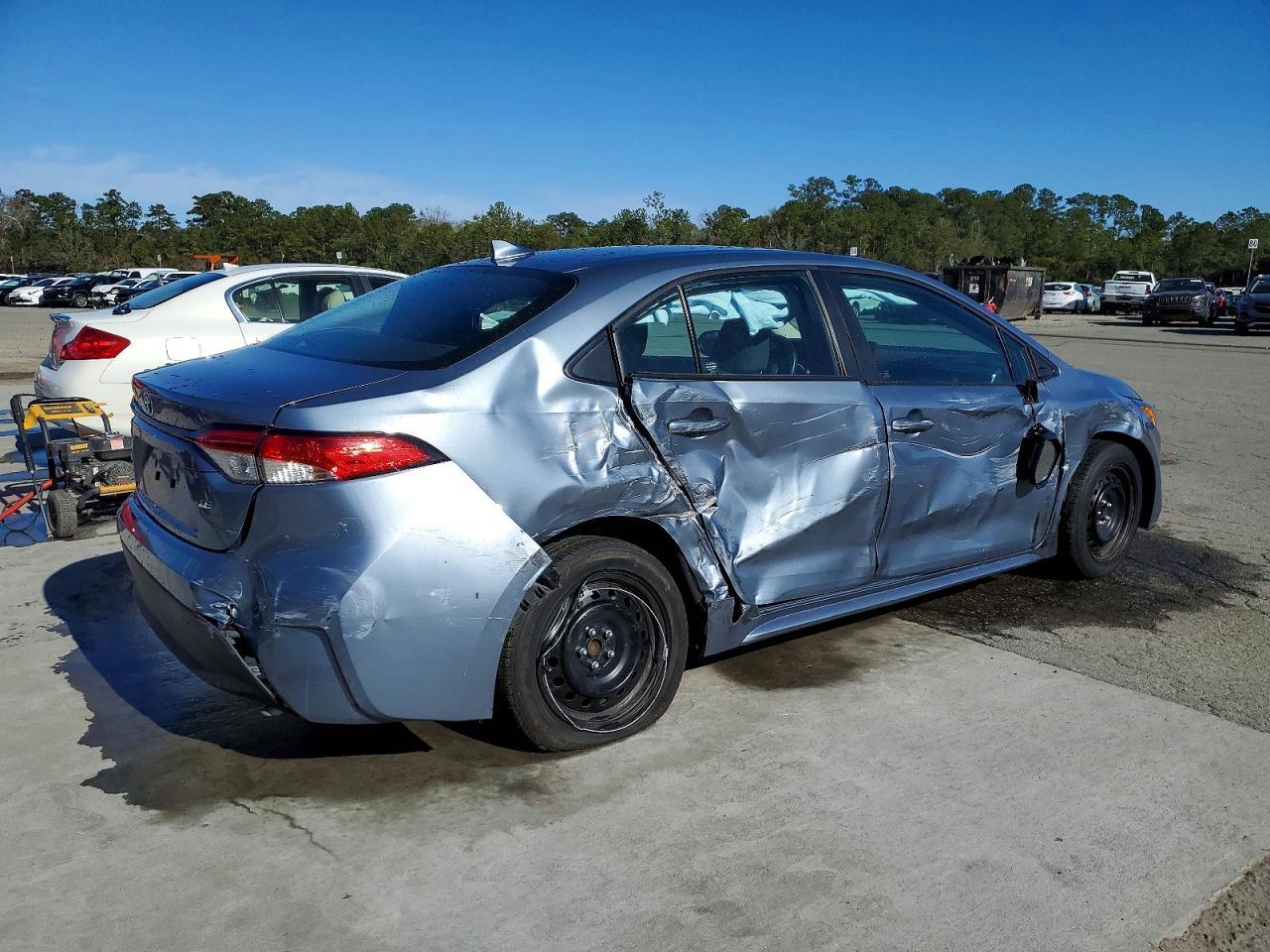 2023 Toyota Corolla Le - Фото 3