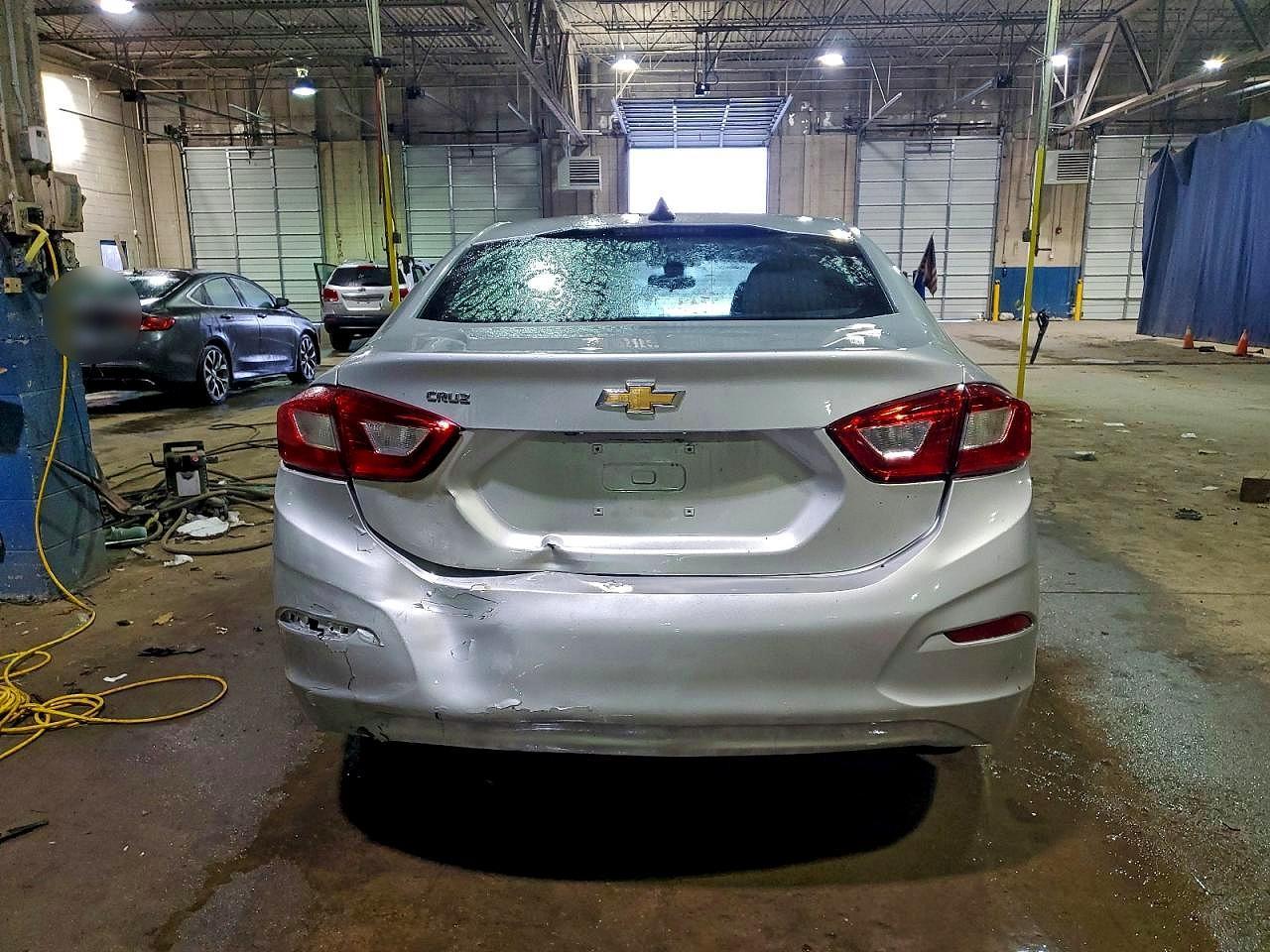 2018 Chevrolet Cruze Ls - Фото 6