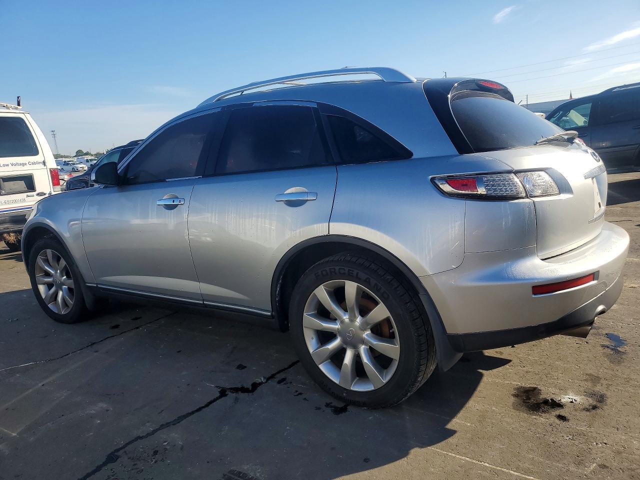 2005 Infiniti Fx45 - Image 2