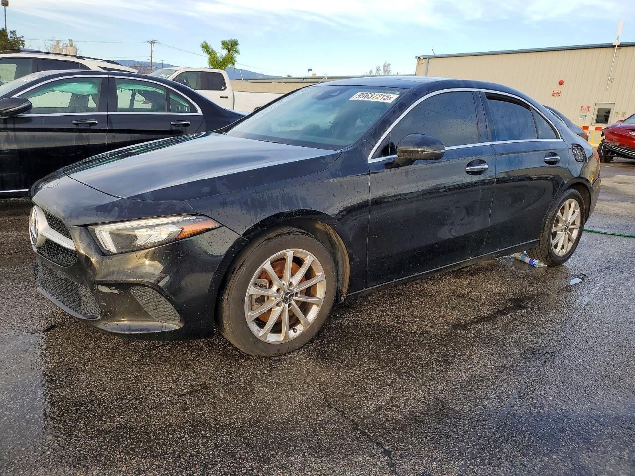 2019 Mercedes-Benz A 220