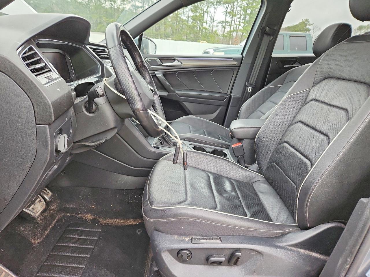 2022 Volkswagen Tiguan Sel R-Line - Фото 7
