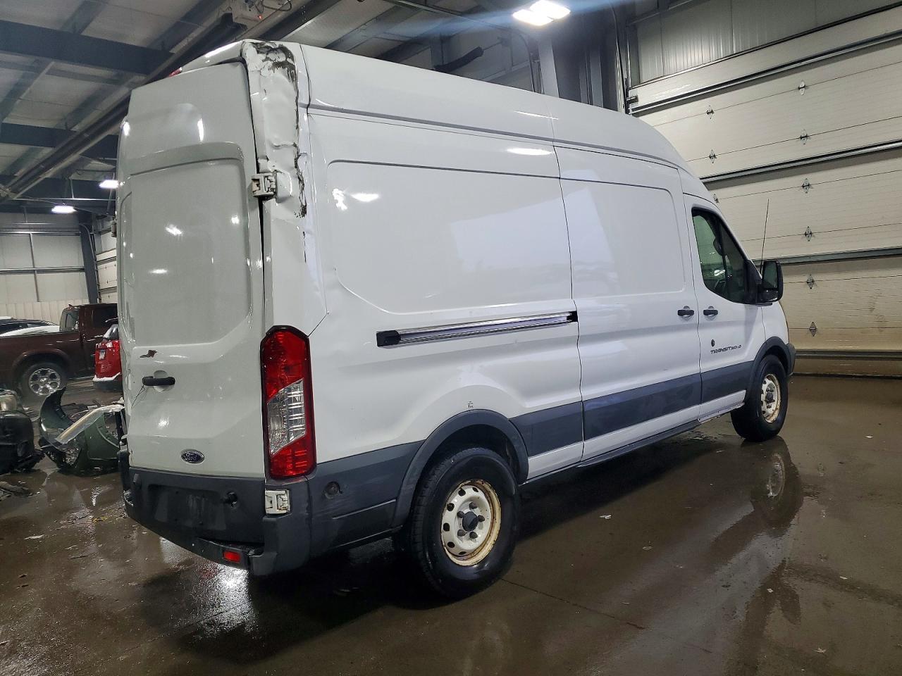 2017 Ford Transit T-250 Delivery Van - Фото 3
