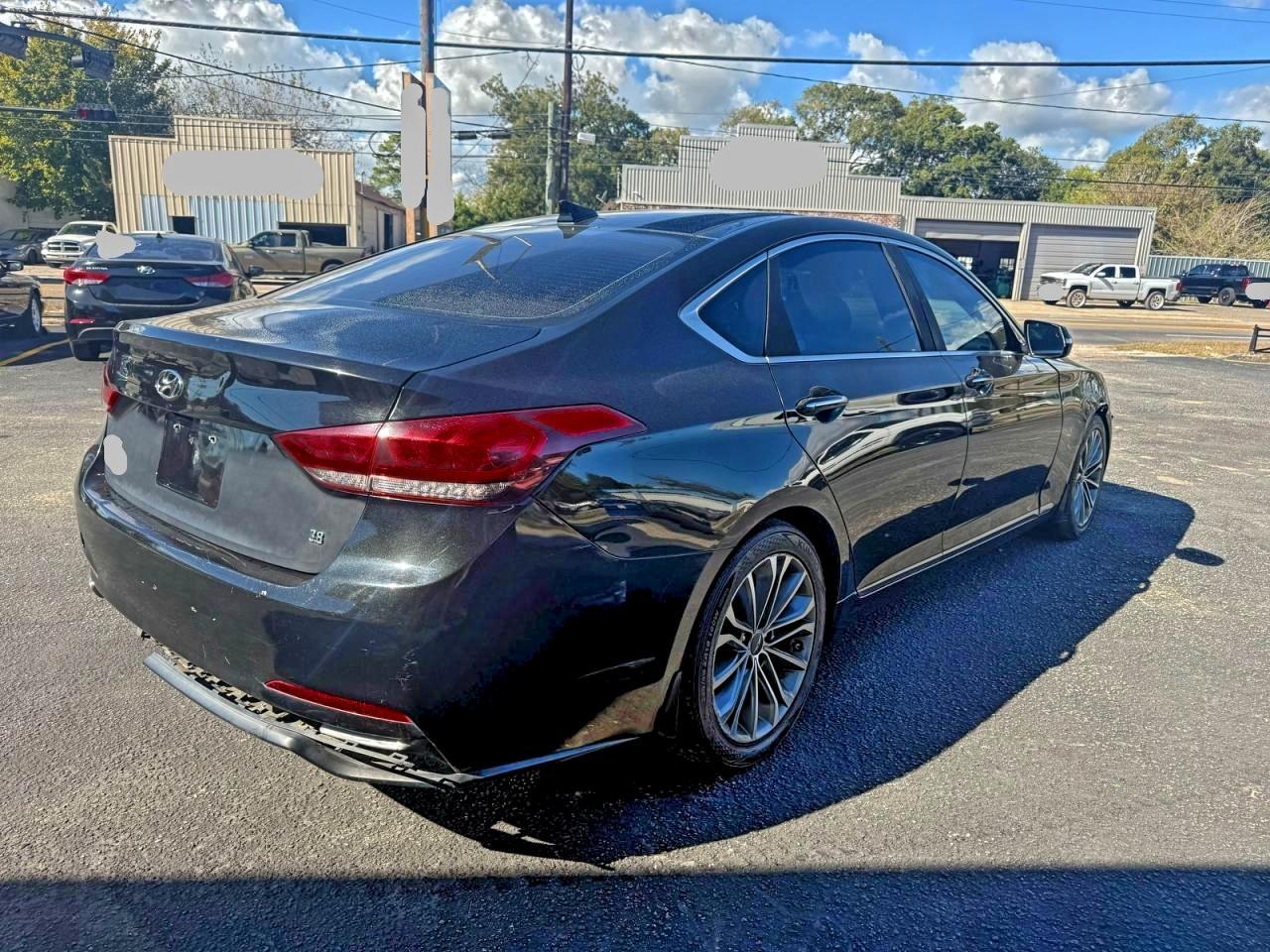 2016 Hyundai Genesis 3.8L - Image 4