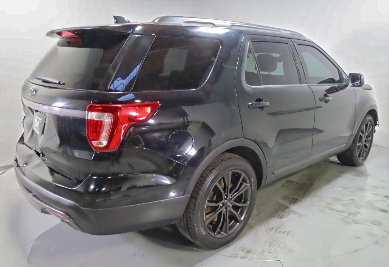 2017 Ford Explorer Xlt - Фото 3