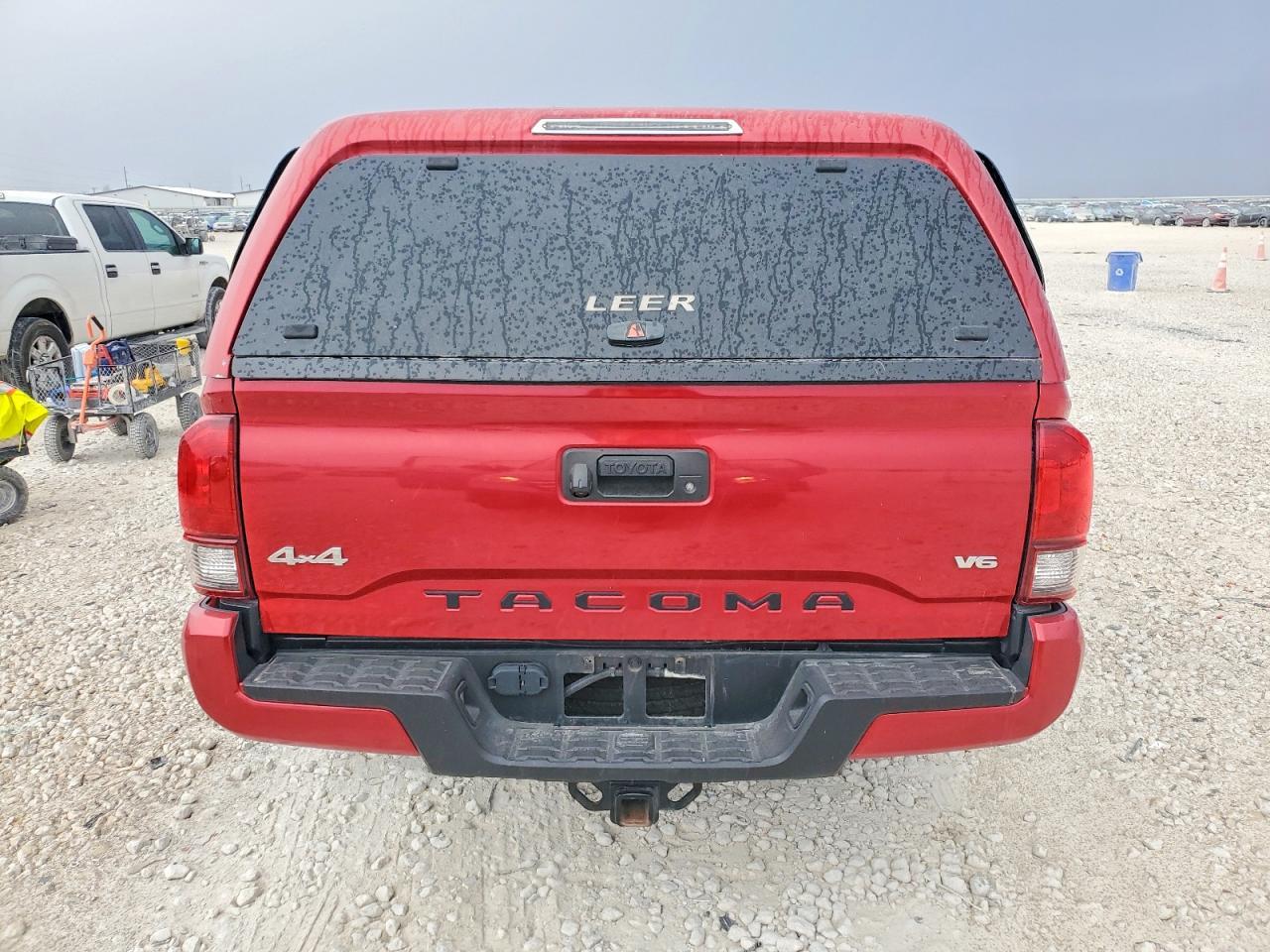 2023 Toyota Tacoma Double Cab - Image 6