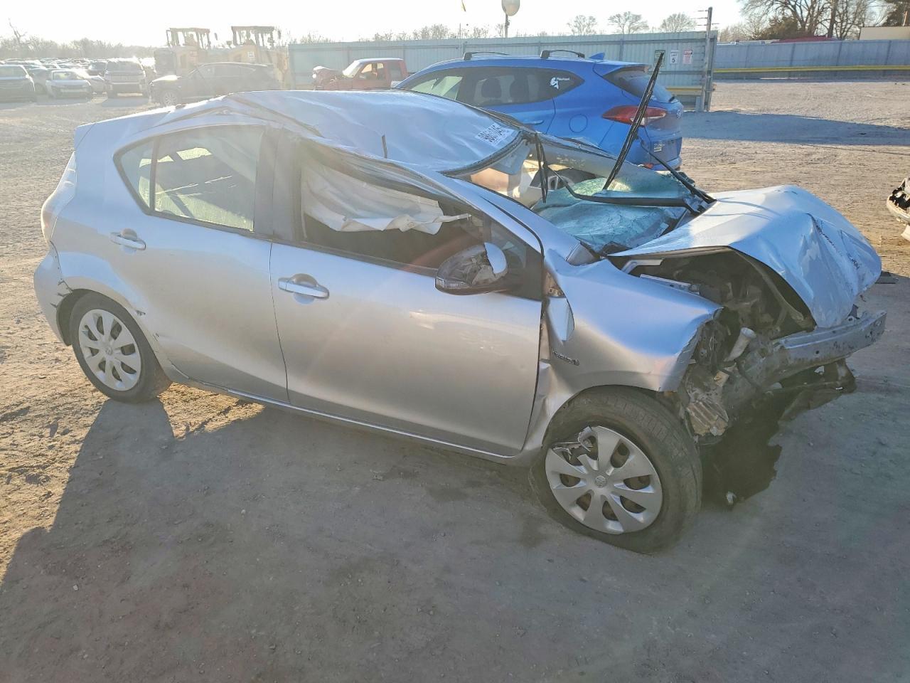 2013 Toyota Prius C - Image 4