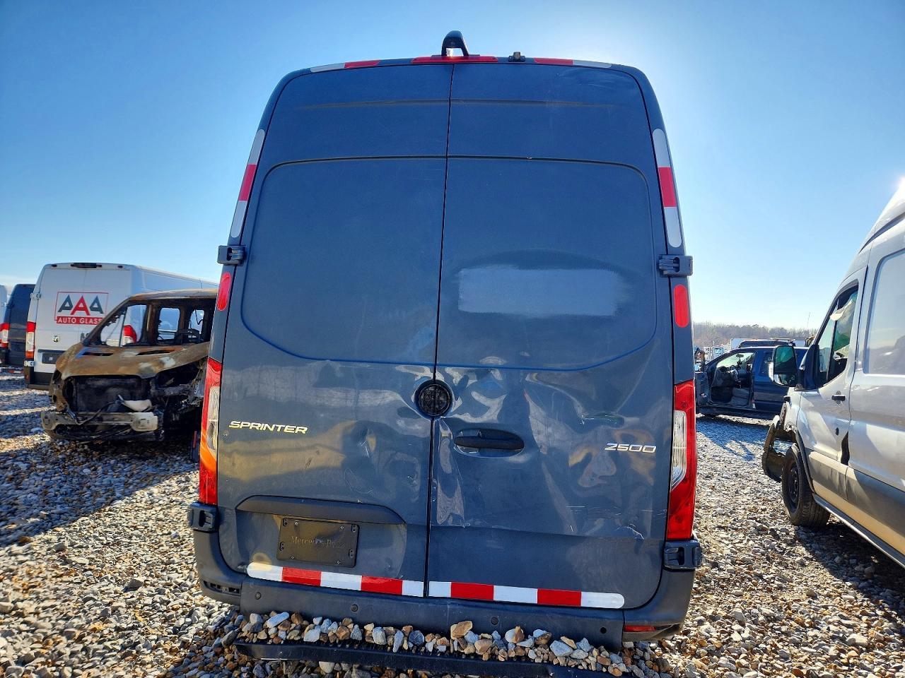 2019 Mercedes-Benz Sprinter 2500/3500 - Image 6