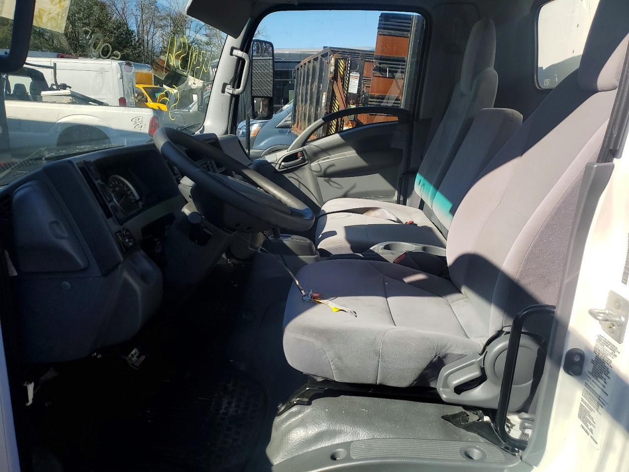 2022 Isuzu Npr Hd - Image 7