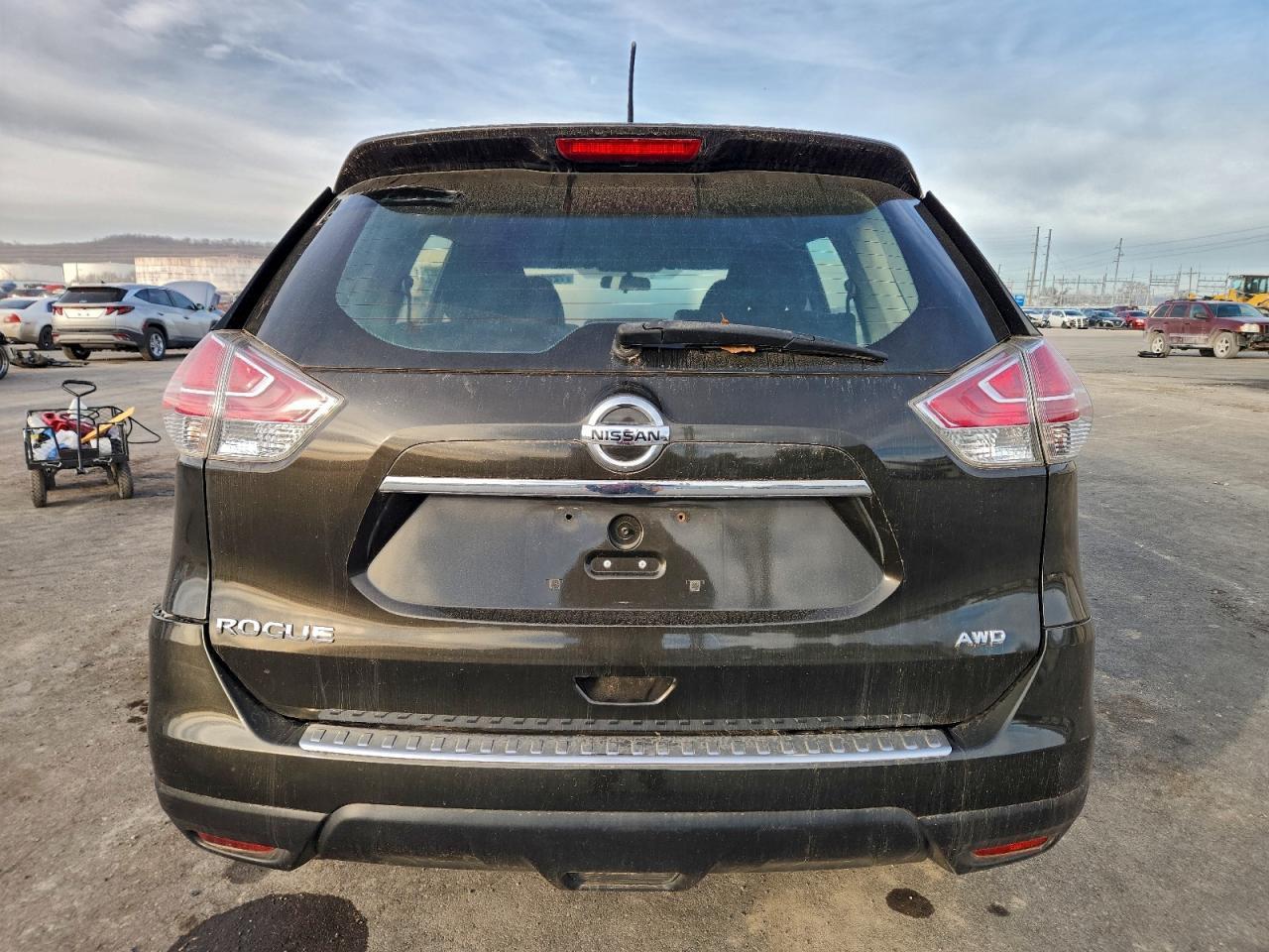 2015 Nissan Rogue S - Фото 6