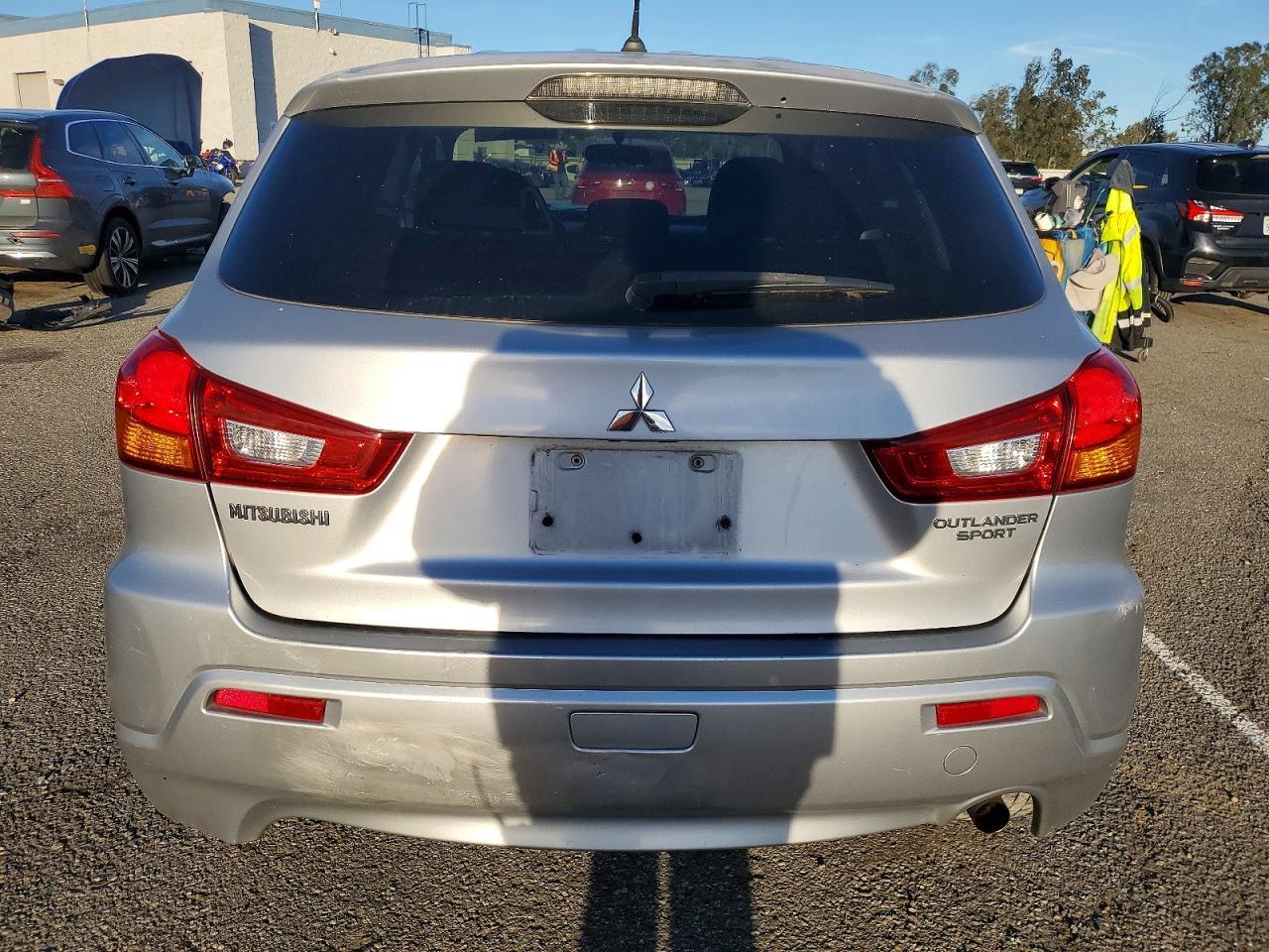 2011 Mitsubishi Outlander Sport Es - Фото 6