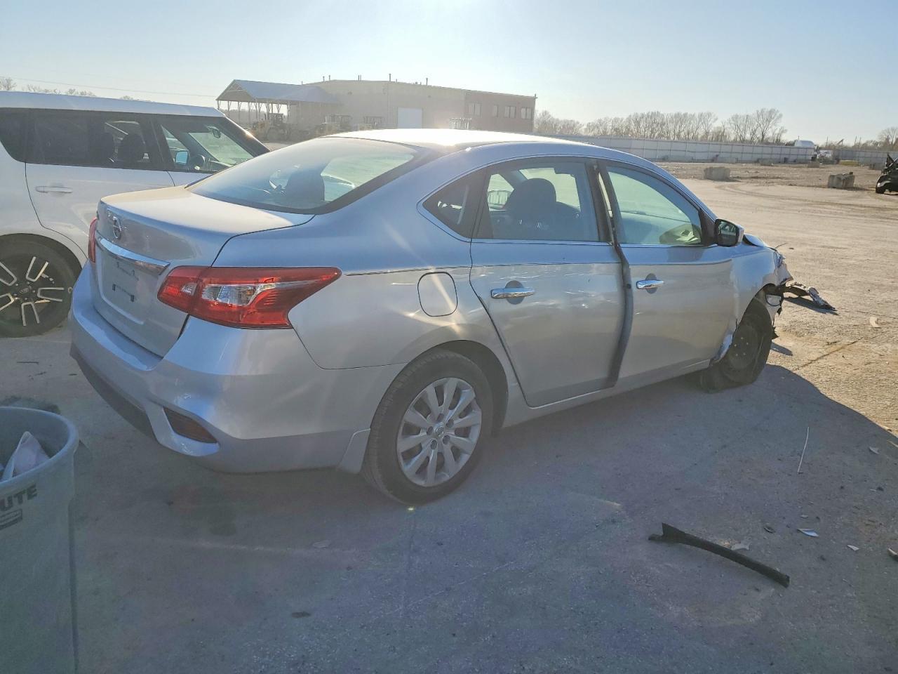 2017 Nissan Sentra S - Image 3