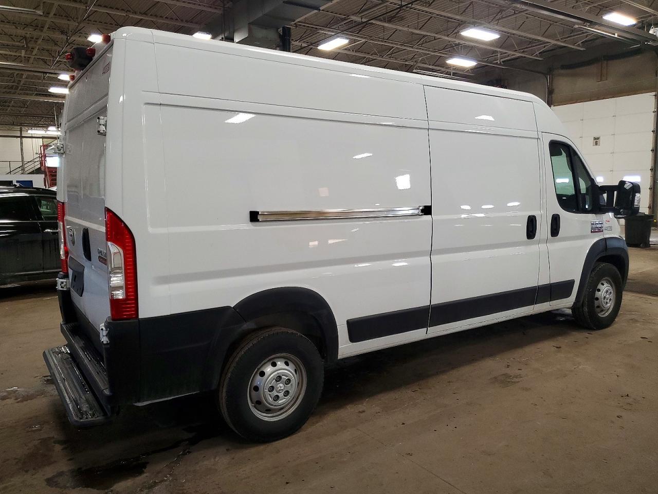 2022 Ram Promaster 2500 Delivery Van - Image 3