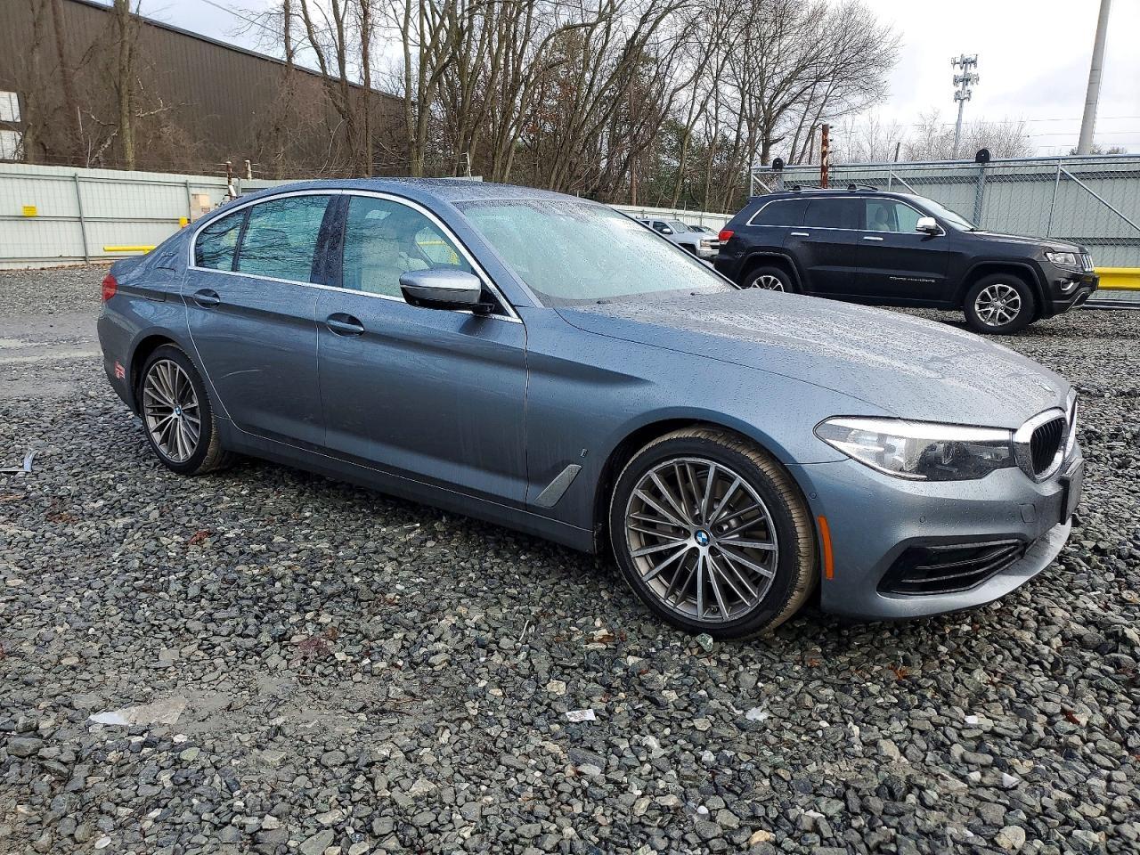 2019 BMW 5 Series 530E Iperfo - Image 4