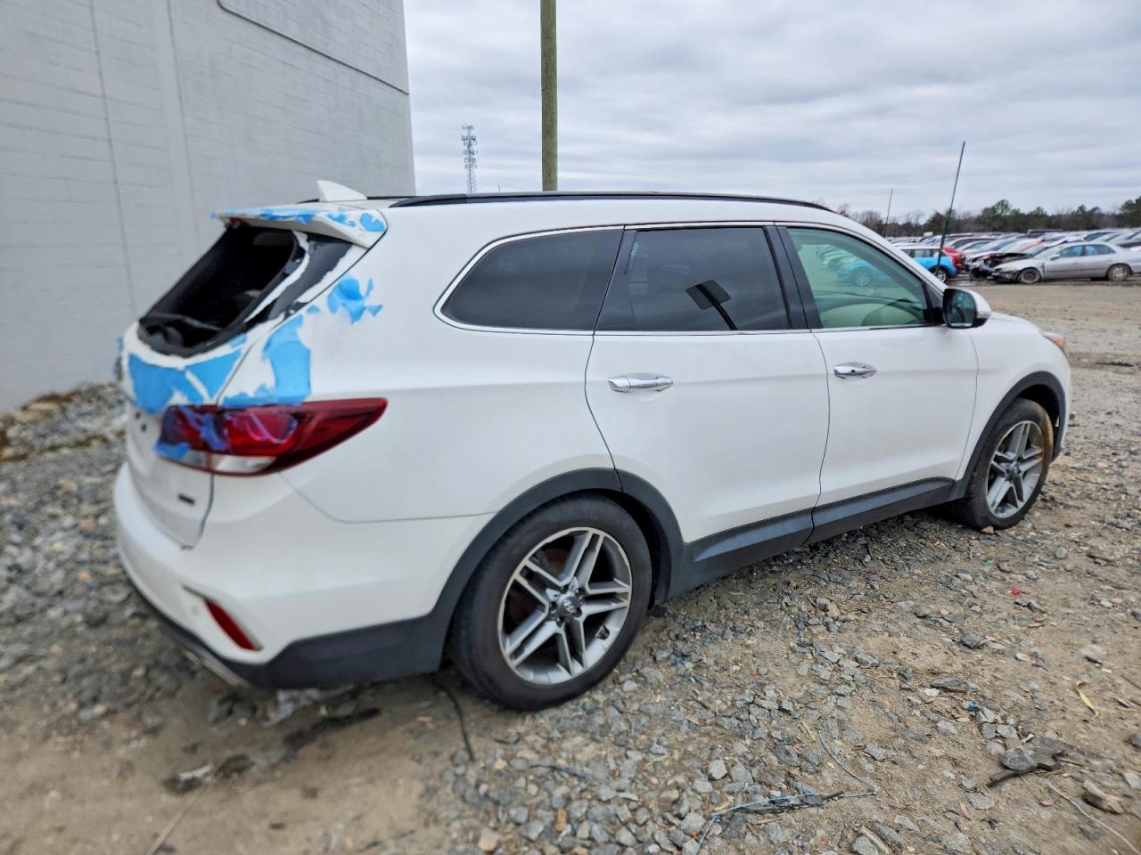 2017 Hyundai Santa Fe Se Ultimate - Image 3