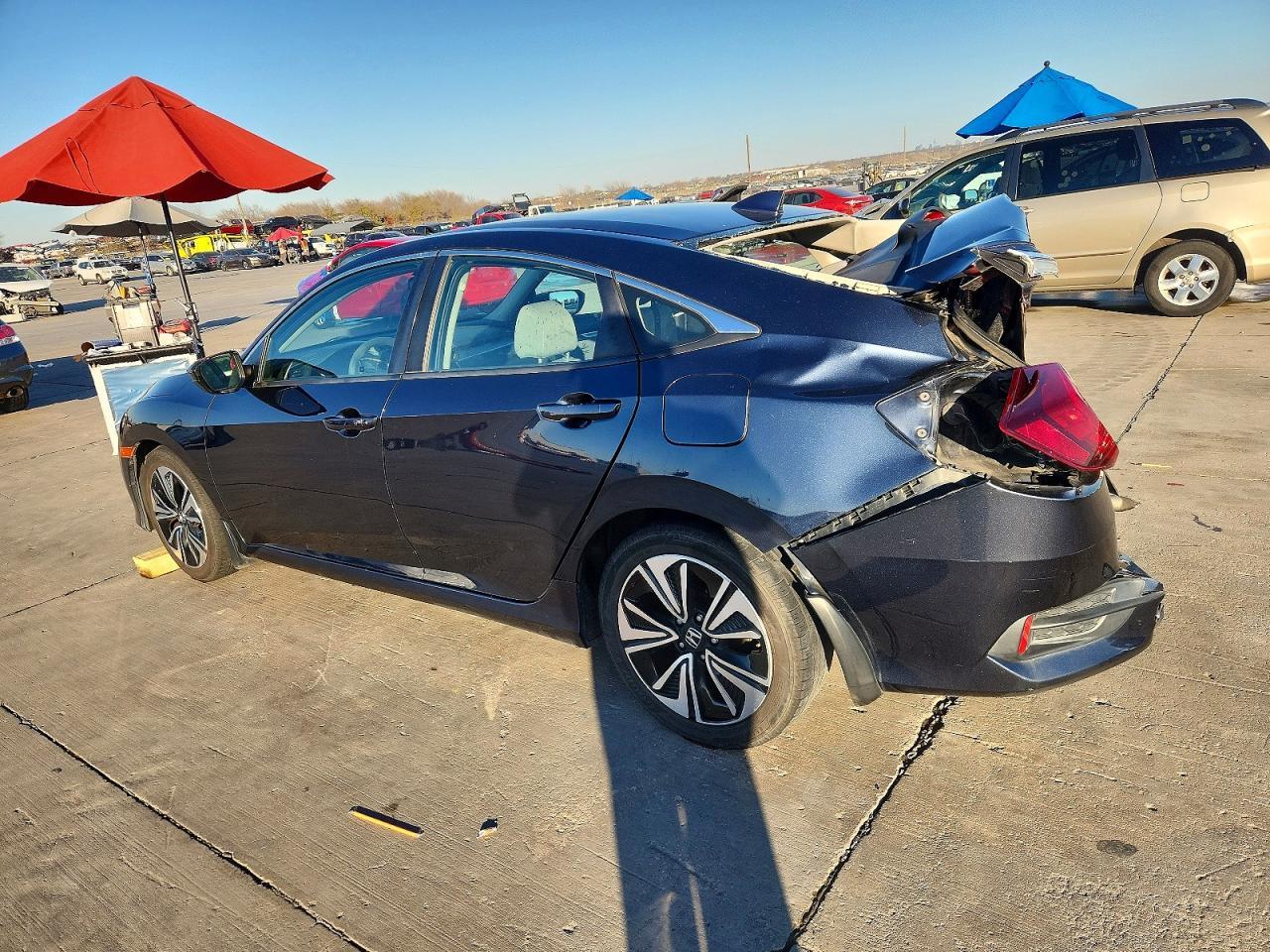 2017 Honda Civic Ex - Image 2