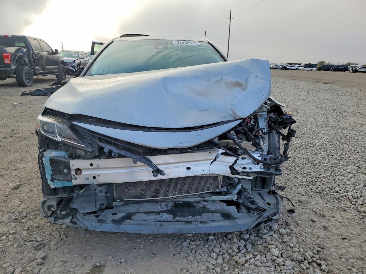 2024 Toyota Camry Le - Фото 5