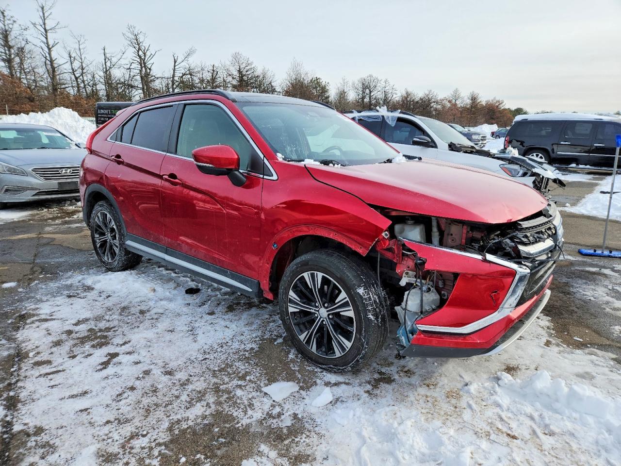 2019 Mitsubishi Eclipse Cross Se - Фото 4