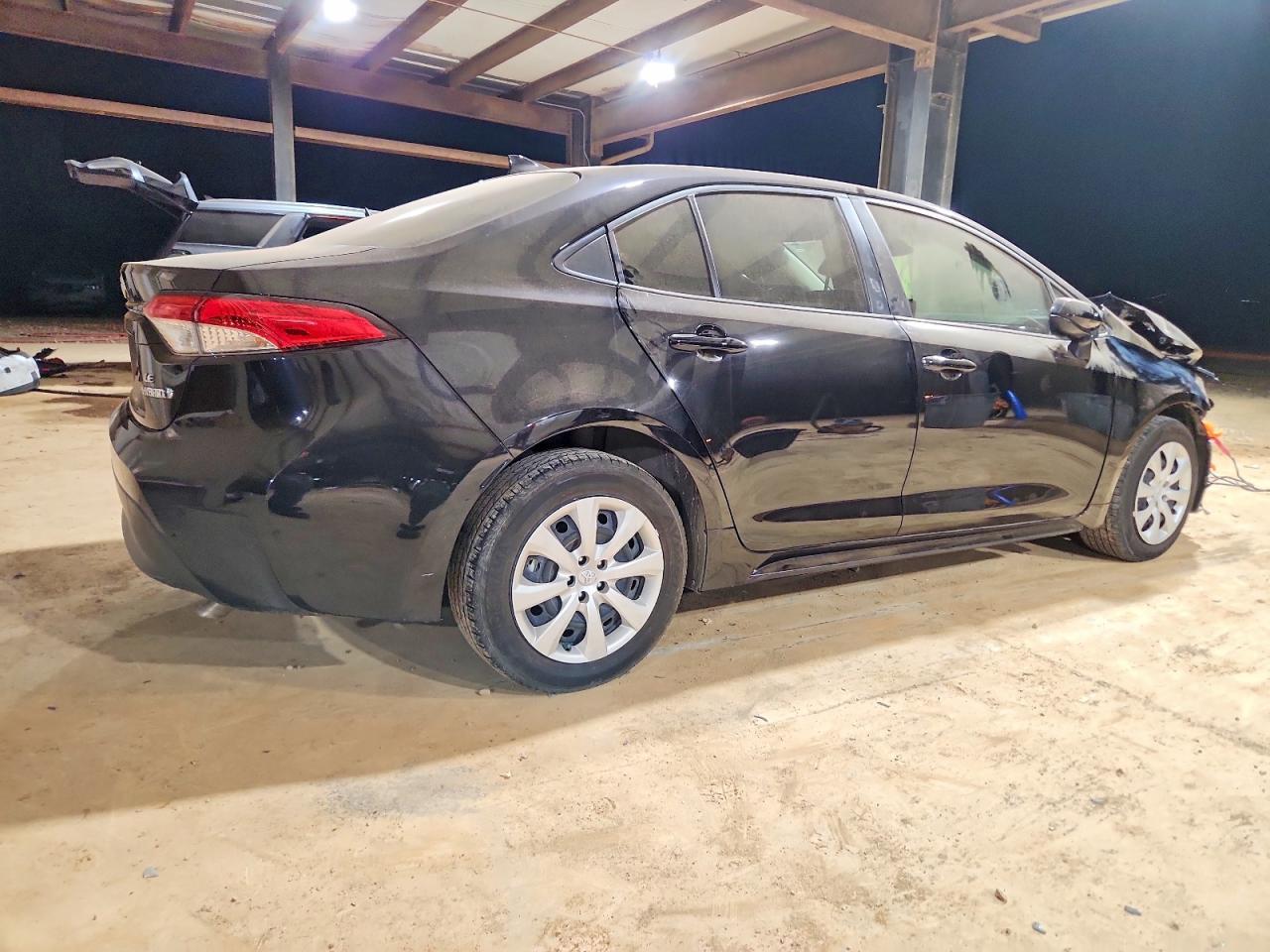2024 Toyota Corolla Le - Image 3