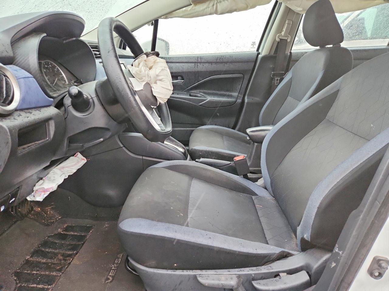 2024 Nissan Versa Sv - Image 7