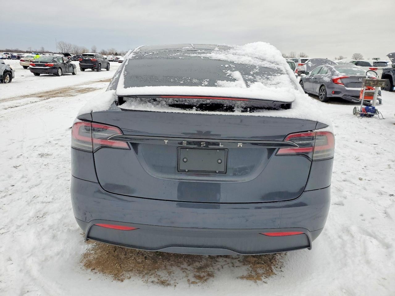 2024 Tesla Model X - Image 6