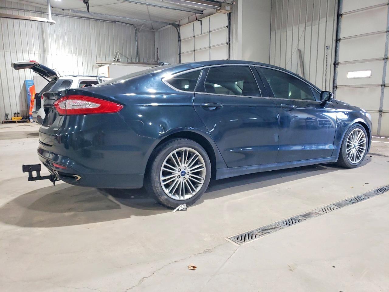 2014 Ford Fusion Se - Фото 3