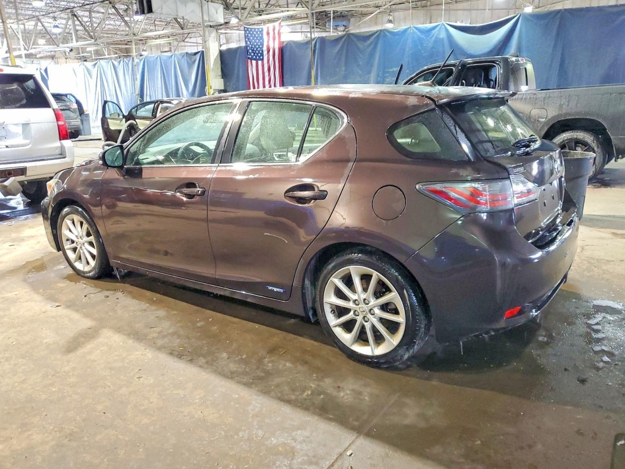 2012 Lexus Ct 200 - Image 2