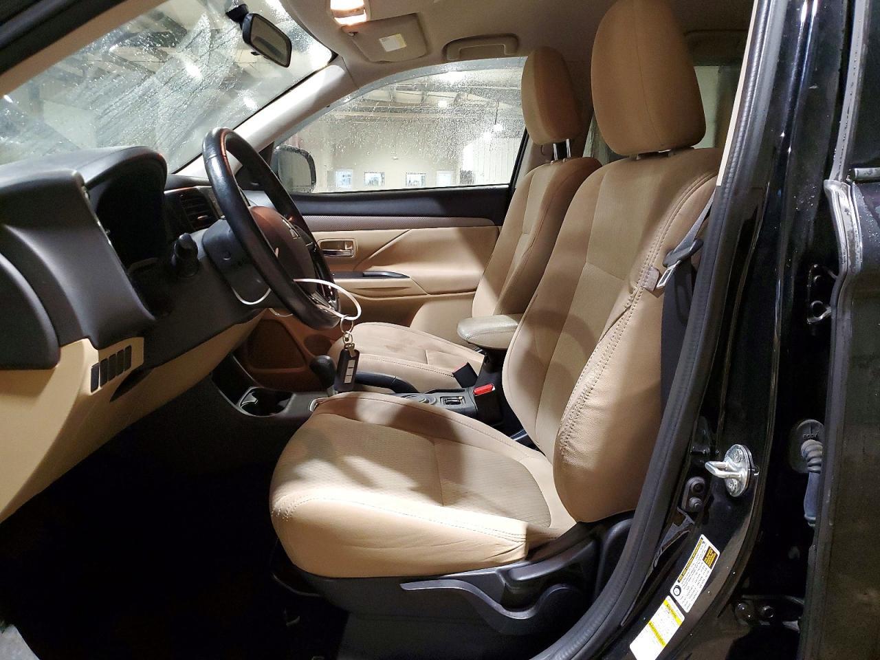 2016 Mitsubishi Outlander Se - Image 7