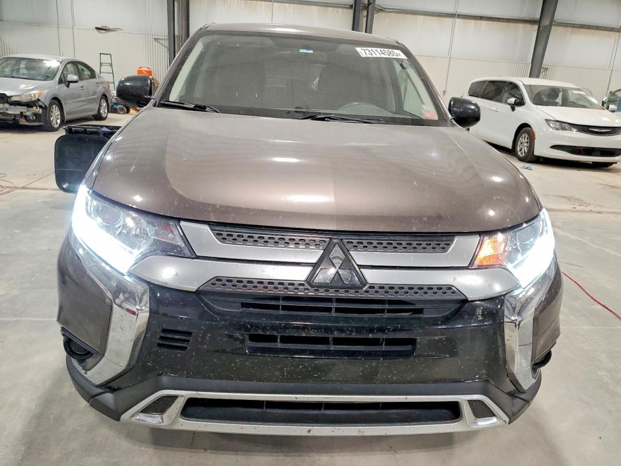 2019 Mitsubishi Outlander Es - Фото 5