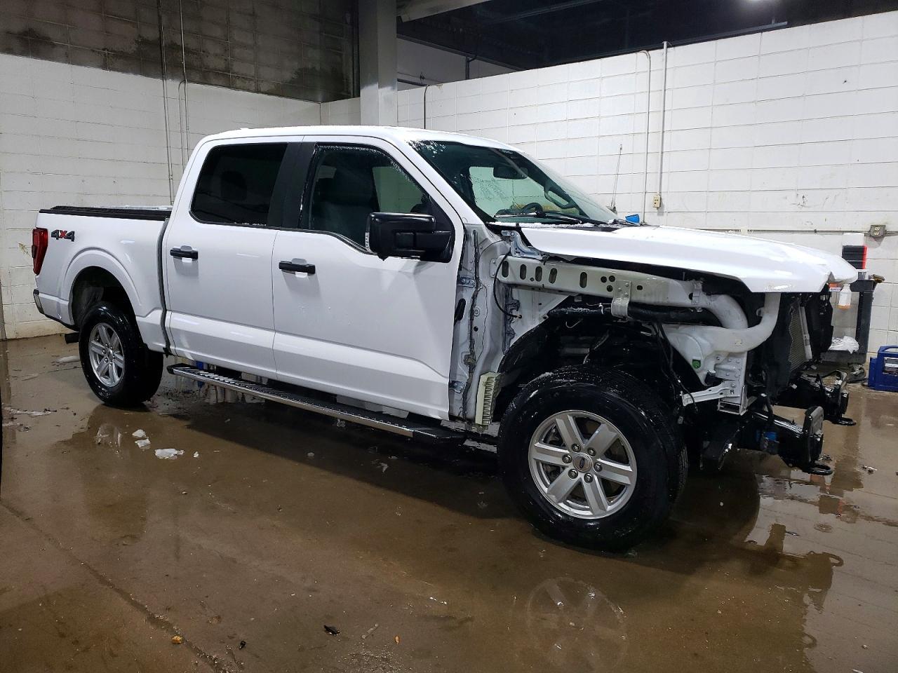 2022 Ford F150 Supercrew - Фото 4