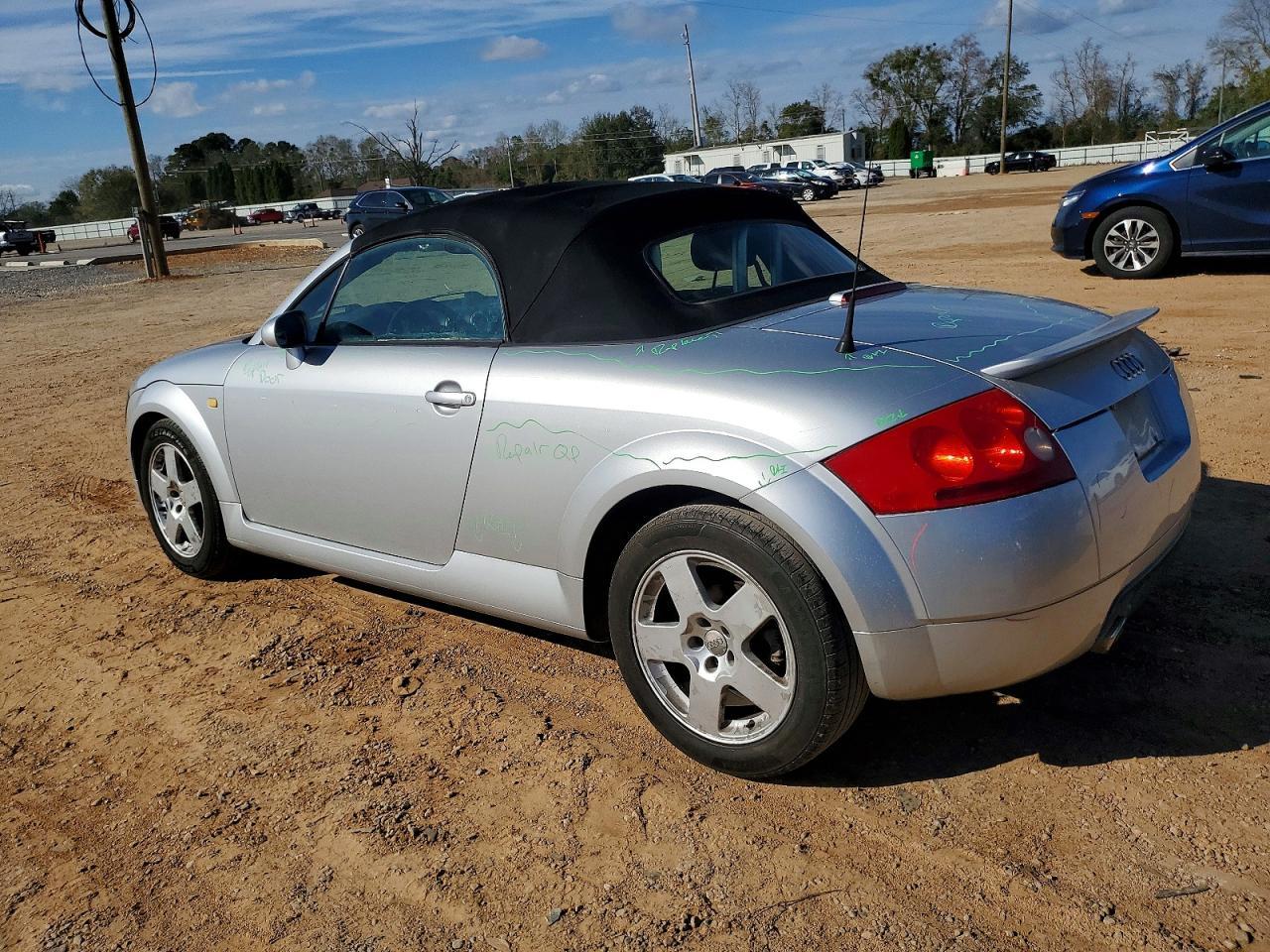 2002 Audi Tt - Image 2