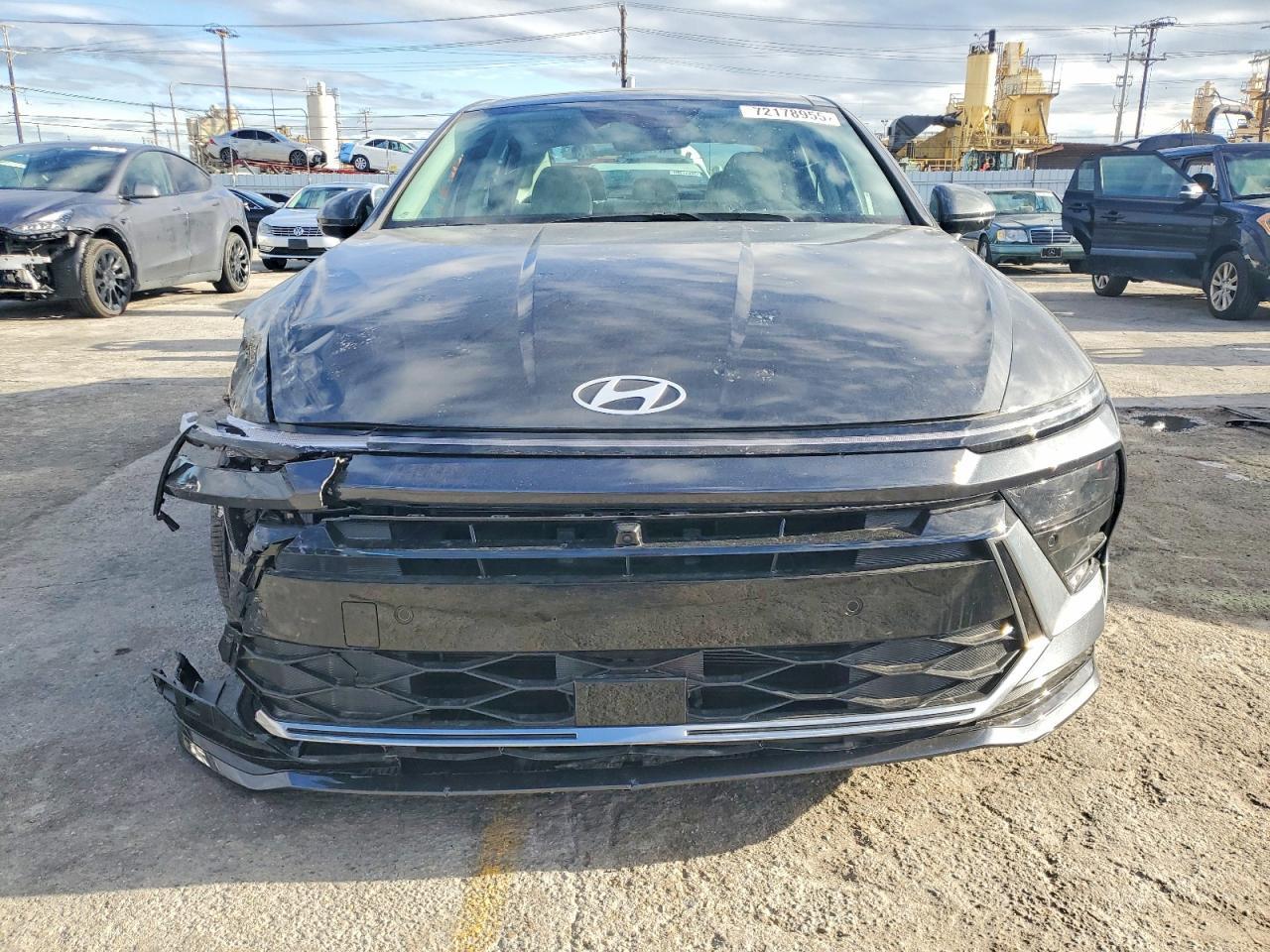 2025 Hyundai Sonata Hybrid Limited - Image 5