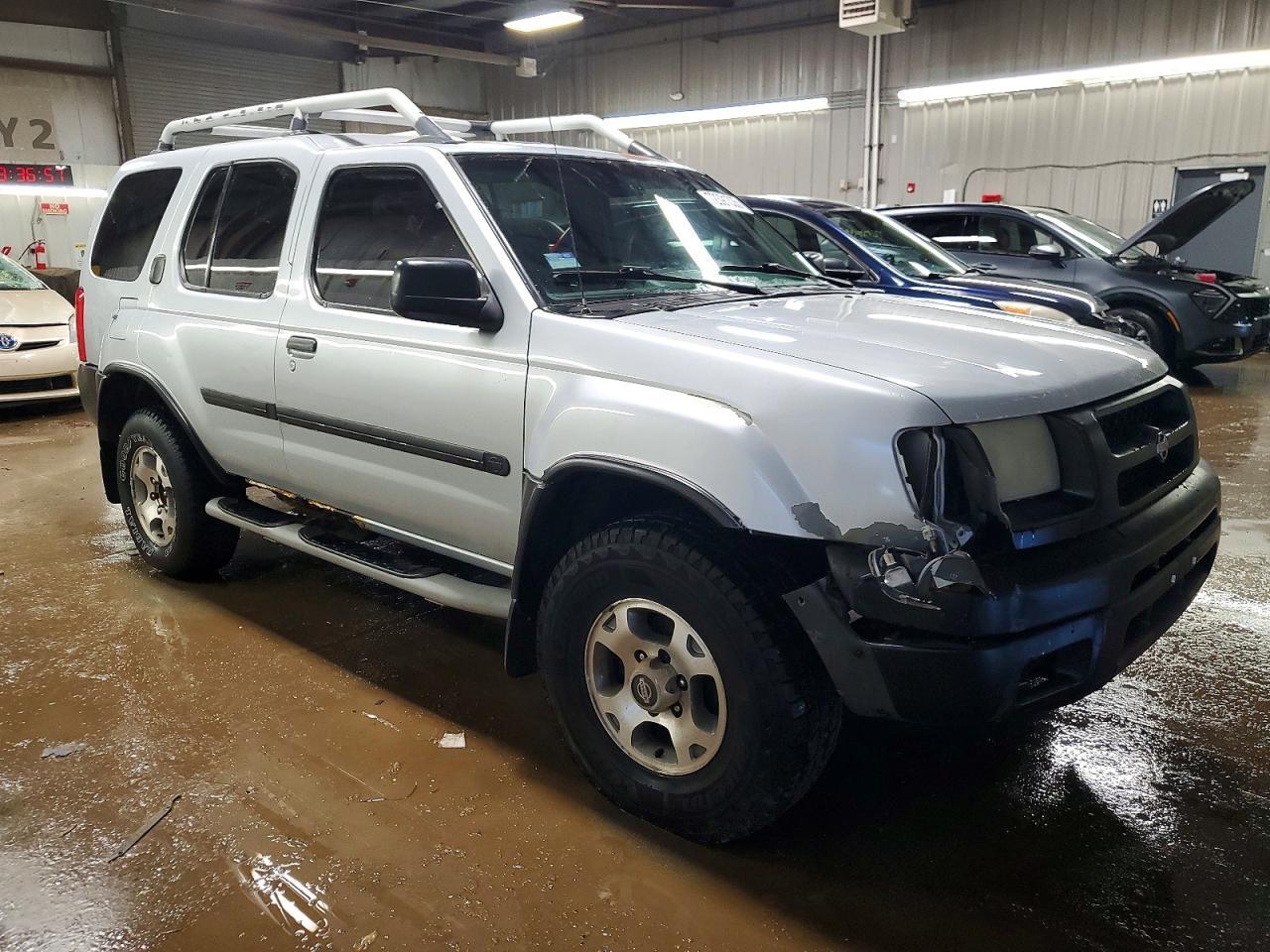 2000 Nissan Xterra Xe - Фото 4