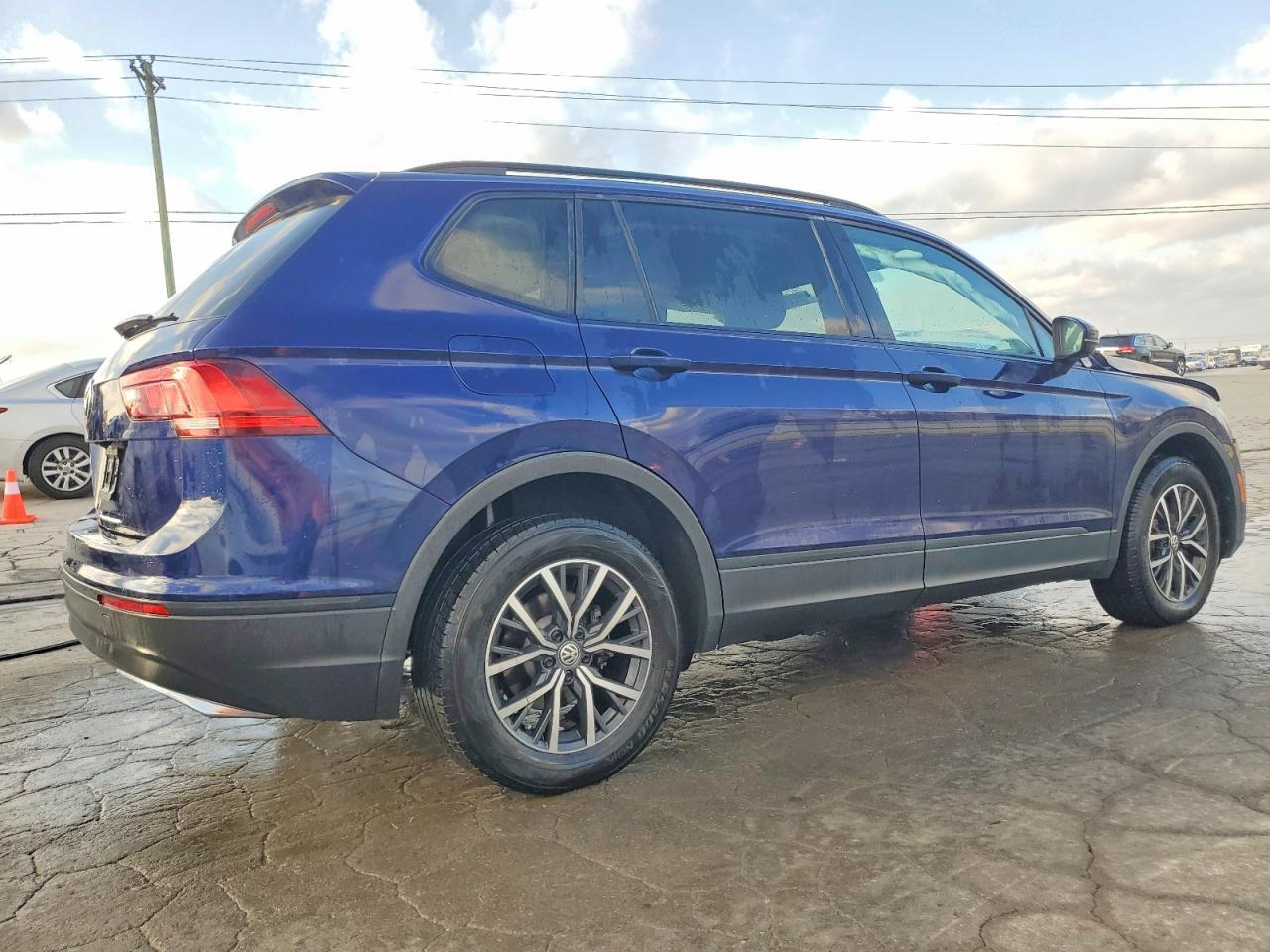 2021 Volkswagen Tiguan S - Image 3