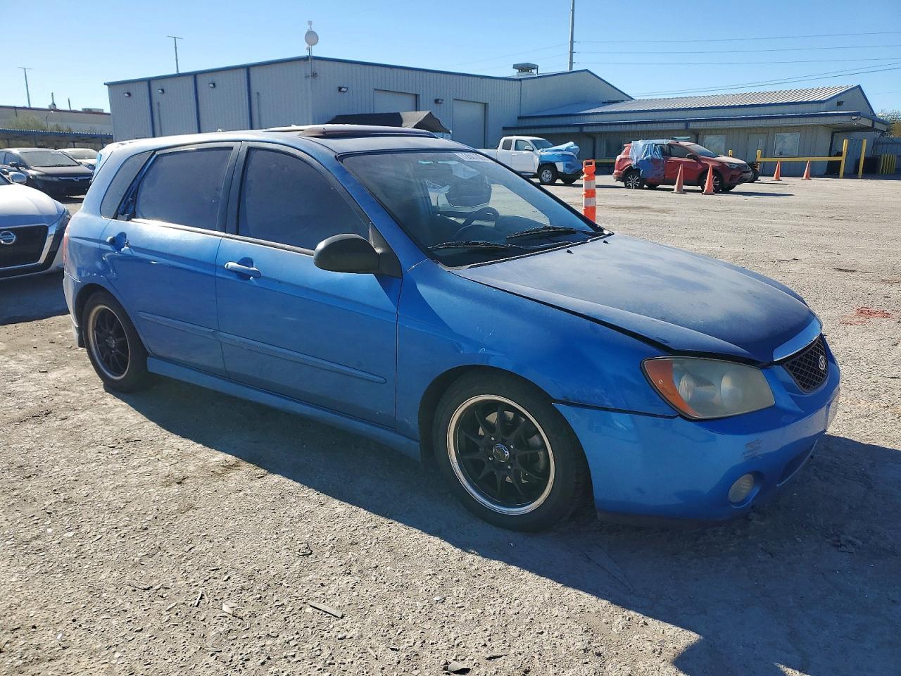 2006 Kia Spectra5 - Фото 4