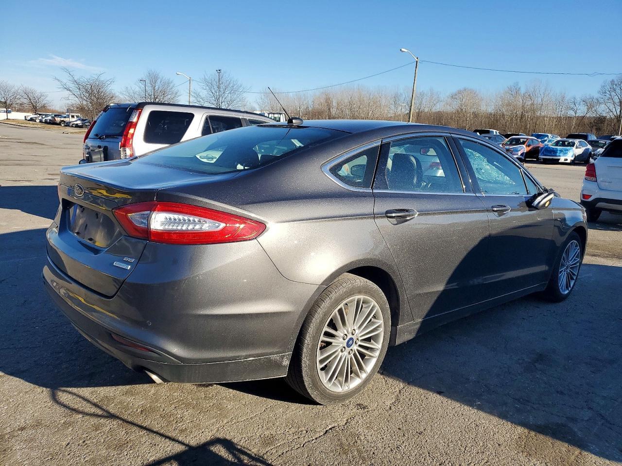 2015 Ford Fusion Se - Image 3