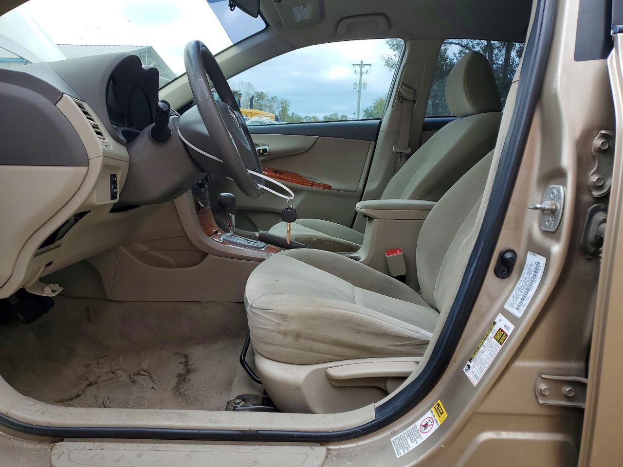 2009 Toyota Corolla Base - Фото 7