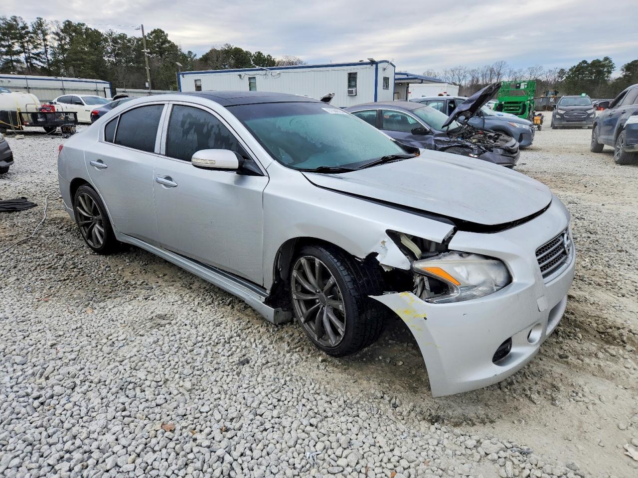 2009 Nissan Maxima S - Image 4