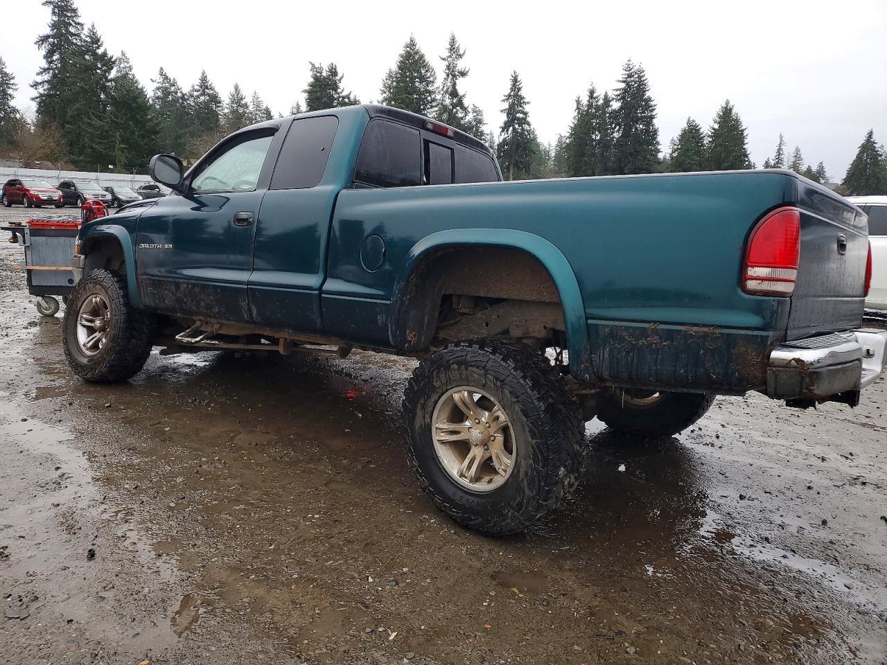 1998 Dodge Dakota - Image 2